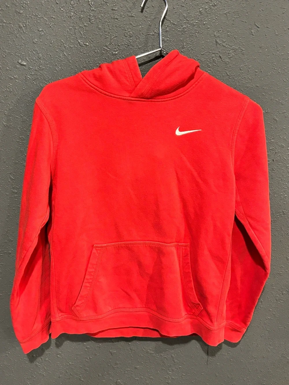 Kids Nike Red Pullover Hoodie Sweatshirt